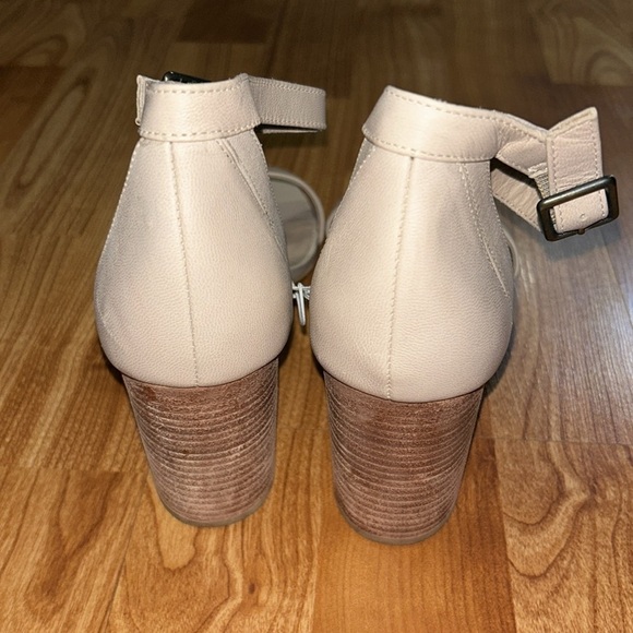 Able Elizabeth Heel Sand Napa Nude Sandals - Picture 5 of 11